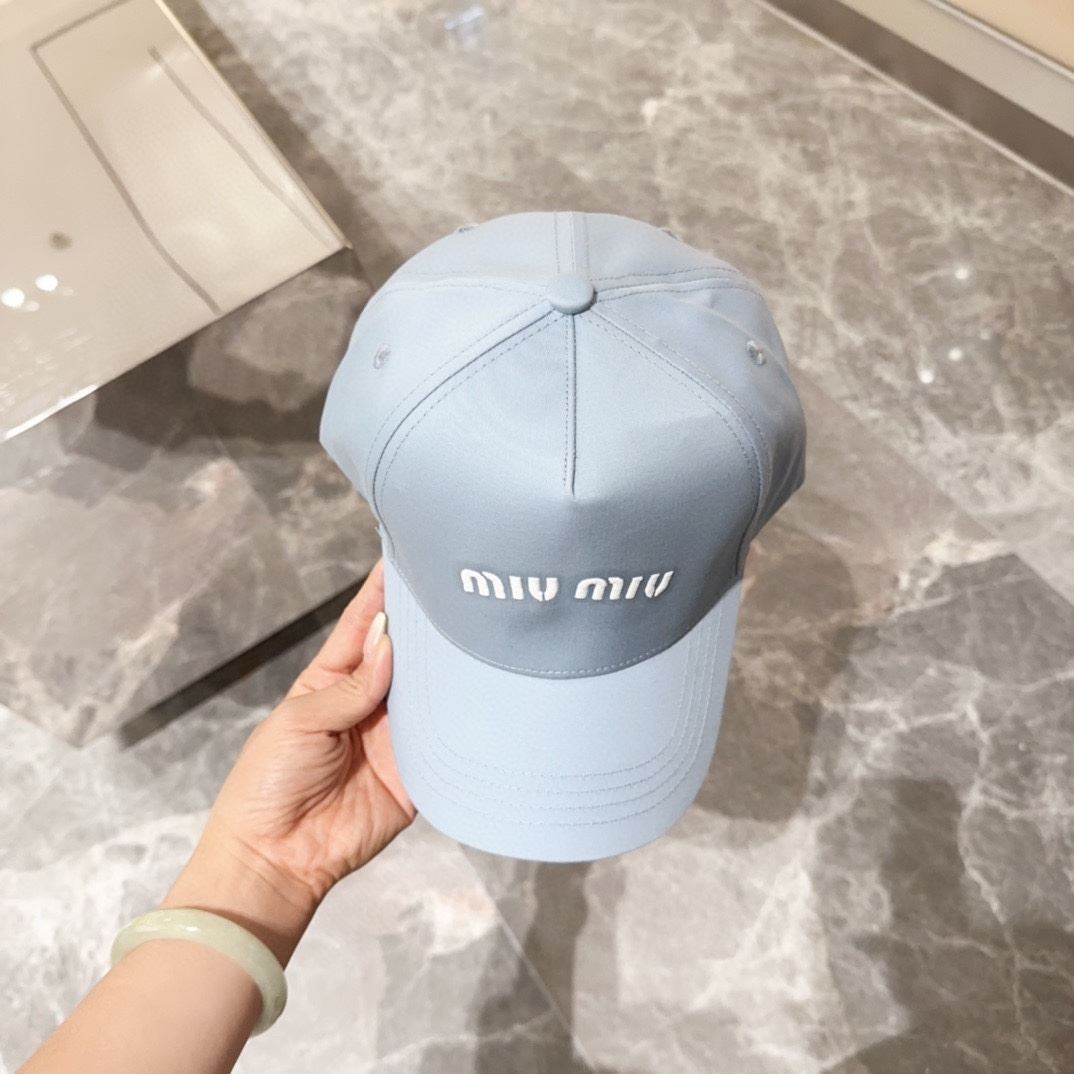 Miu Miu Caps